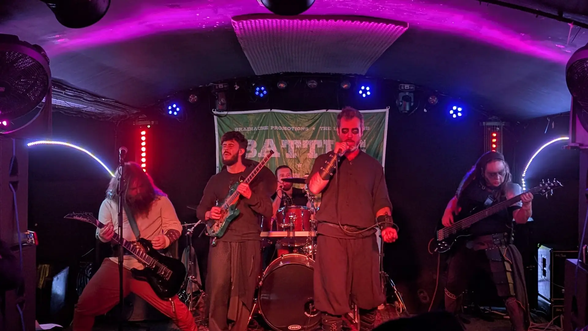 6066035b-f2d9-465a-b595-beb9f2b47253