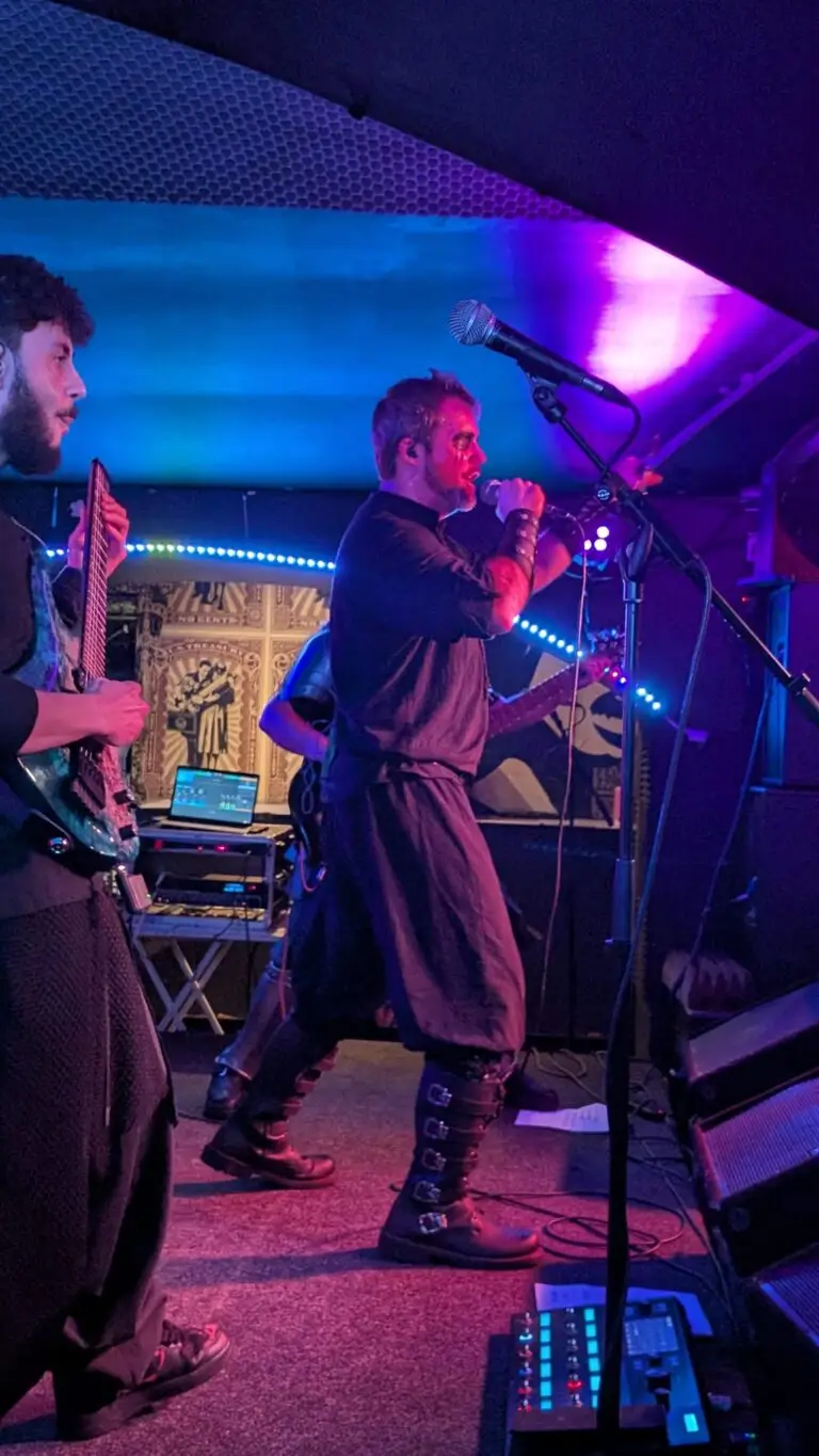 82b25ade-1072-4cb7-a9d6-ca3830ccabe9